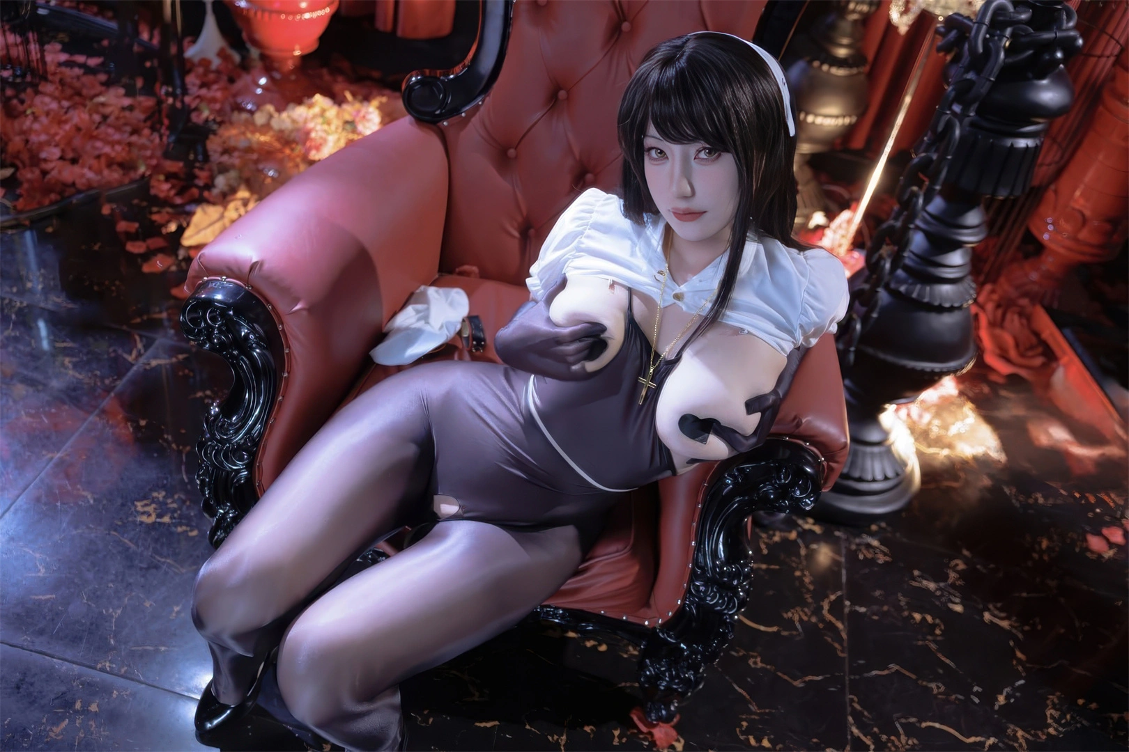 [在线图集] 星澜是澜澜叫澜妹呀 惩戒修女[44P/1V]